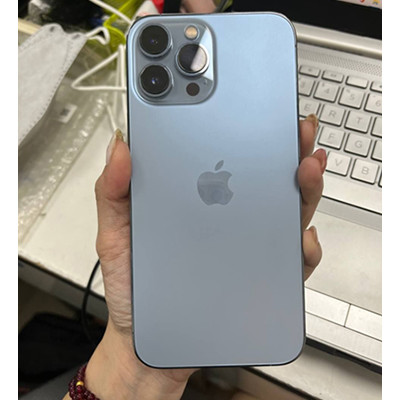 iPhone 13 Pro Max mau xanh 1